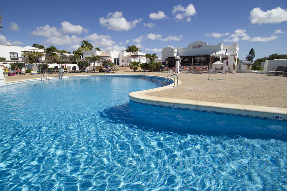 Jardines Del Sol Aparthotel Playa Blanca  Exterior photo