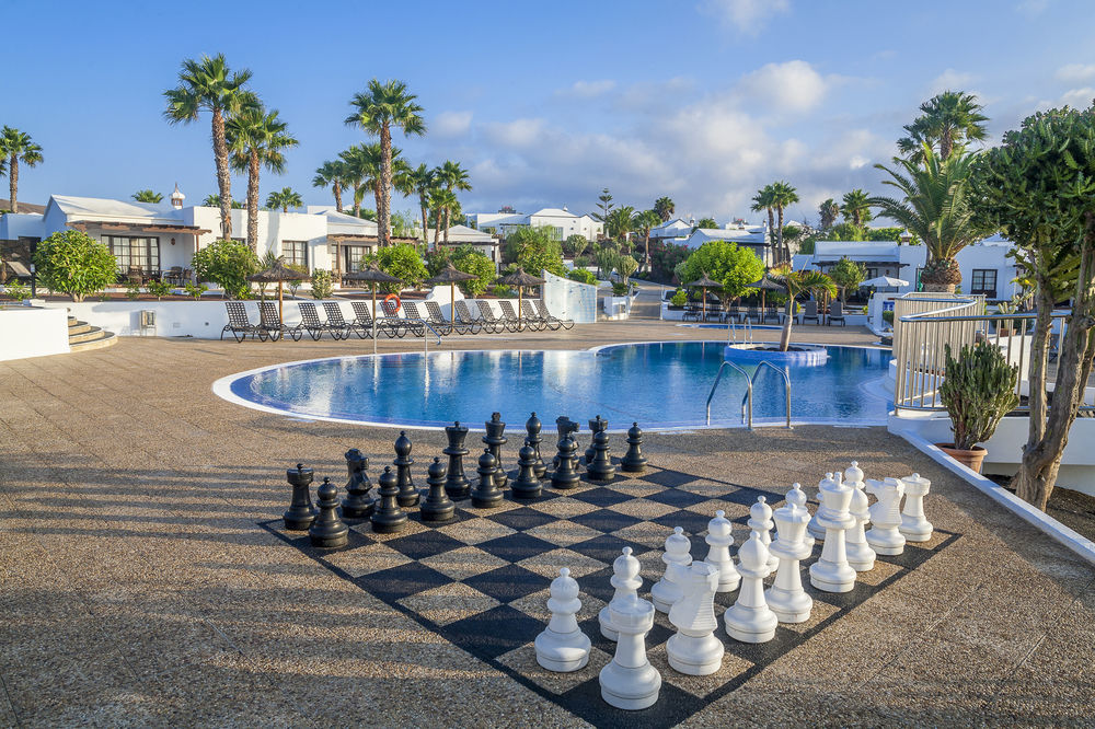 Jardines Del Sol Aparthotel Playa Blanca  Exterior photo